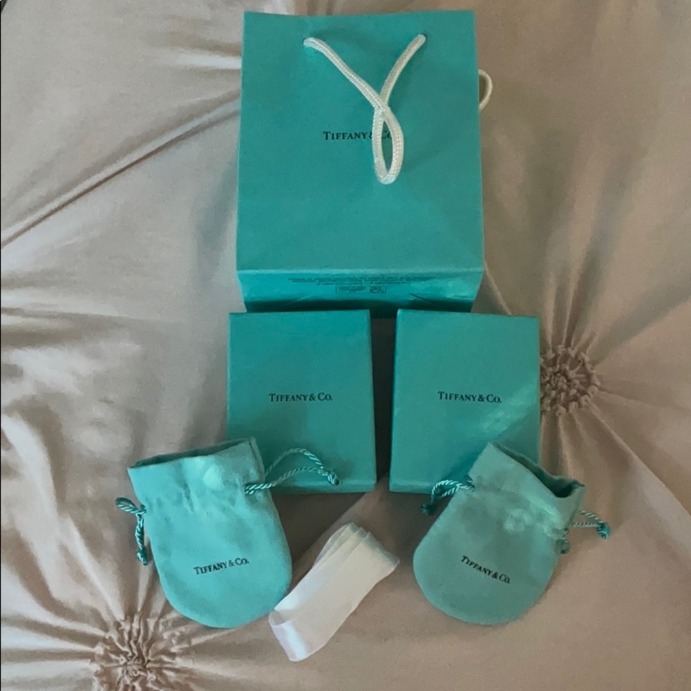 Tiffany 🎁